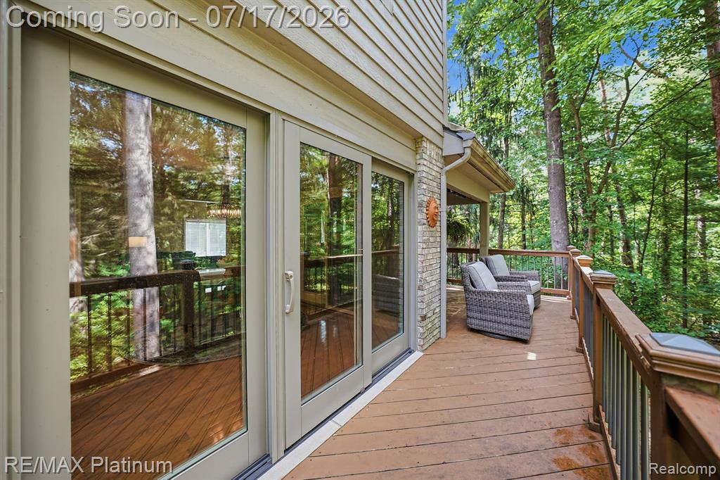 5458 Lake Ridge Drive, Brighton, MI 48116 — Photo 41