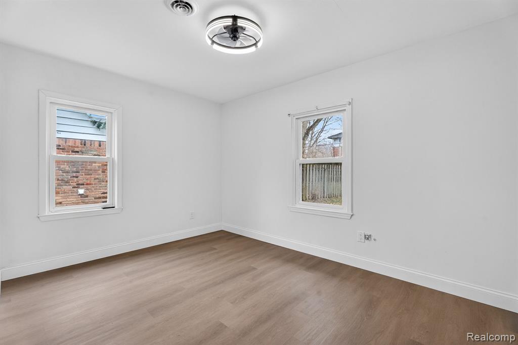 428 Girard Avenue, Royal Oak, MI 48073 — Photo 28
