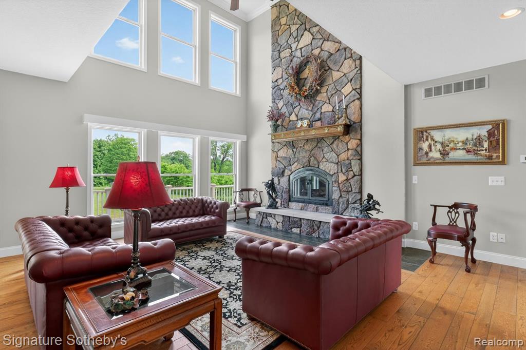 12700 Shaffer Road, Davisburg, MI 48350 — Photo 2