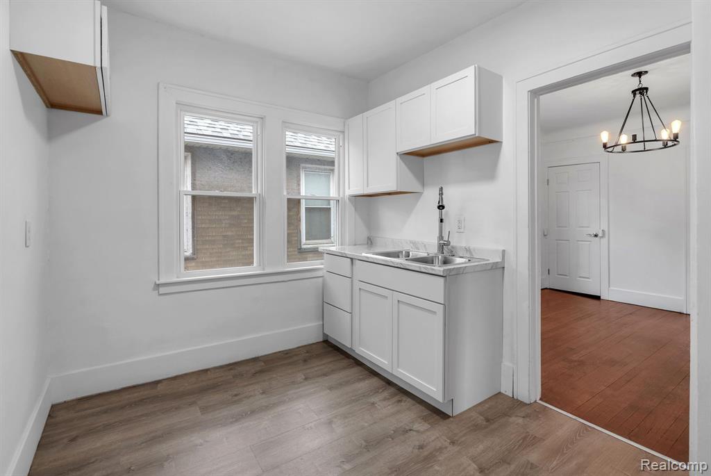 5159 RENVILLE Street, Detroit, MI 48210 — Photo 19