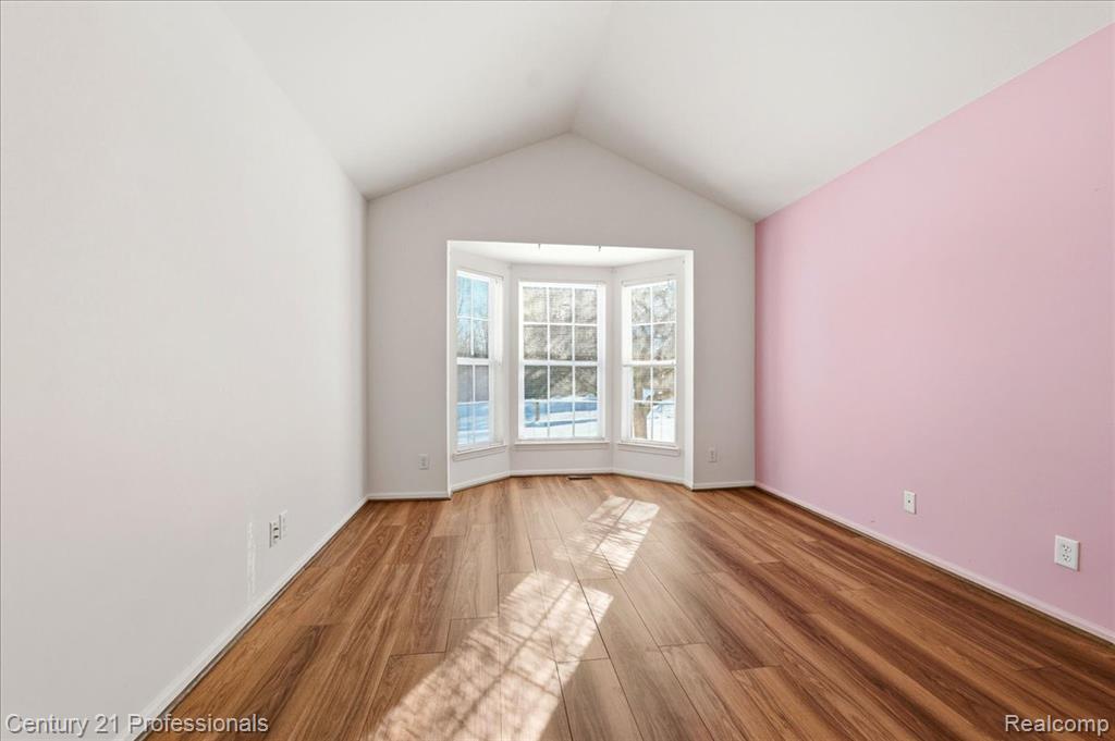 3895 Arbor Drive, Auburn Hills, MI 48326 — Photo 19