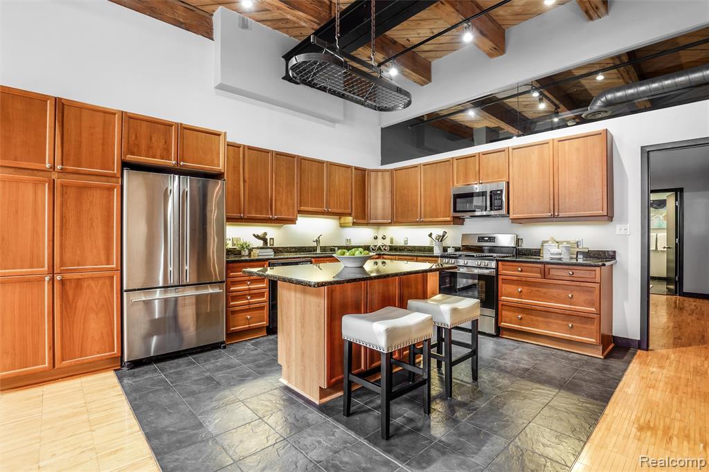 200 River Pl, 13, Detroit, MI 48207 — Photo 11
