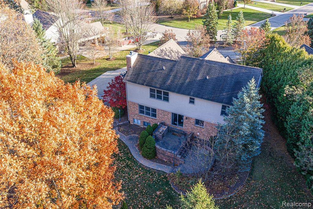 3904 KAELEAF Road, Lake Orion, MI — Photo 60
