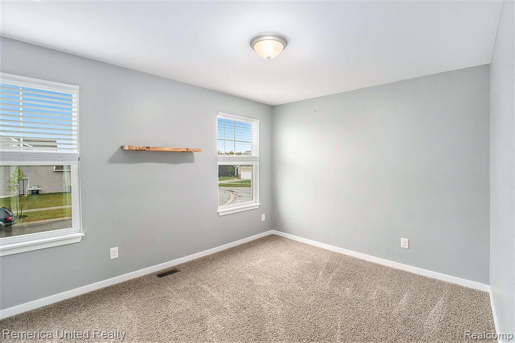 83 Barnsley Drive, Howell, MI 48843 — Photo 17