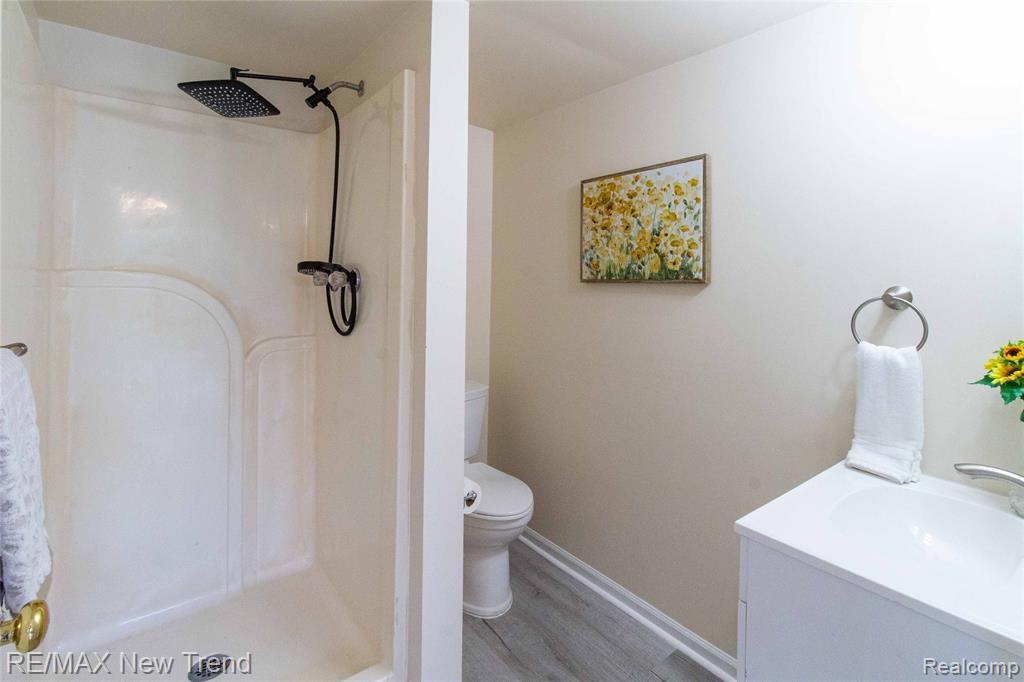 2521 Country Village Court, Ann Arbor, MI 48103 — Photo 33