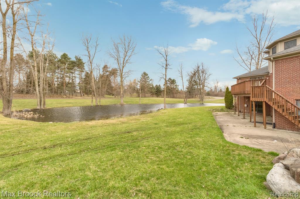 6426 OAK GROVE Road, Howell, MI 48855 — Photo 34
