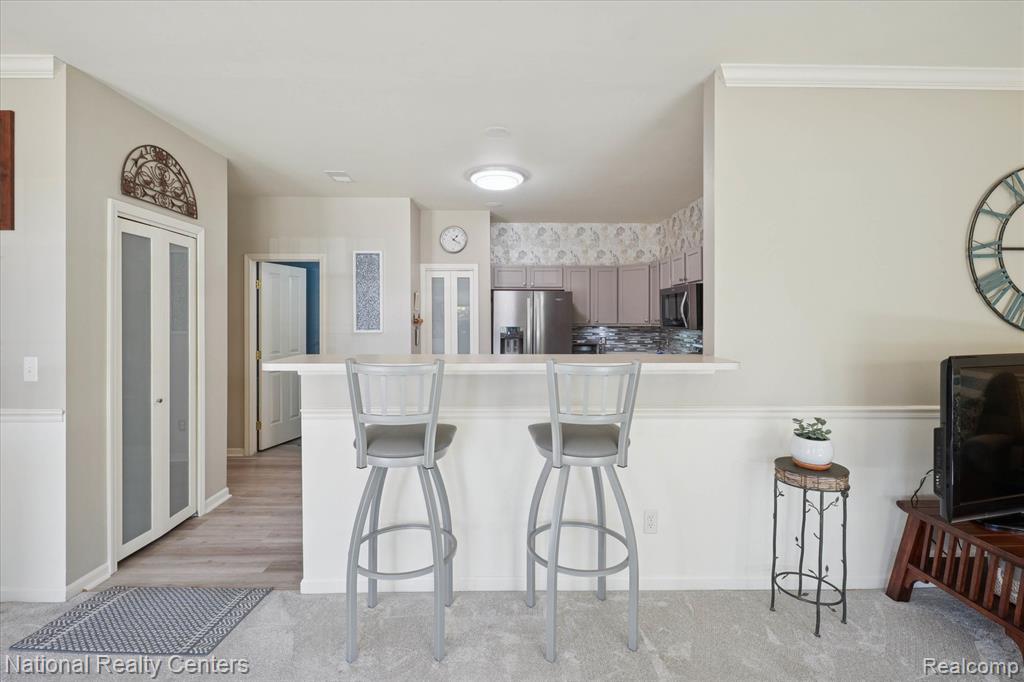 4067 Kirkway Court, 110, Howell, MI 48843 — Photo 10