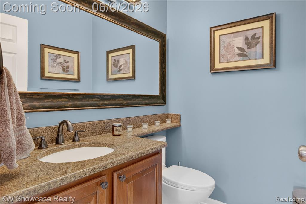 6220 Whispering Meadows Drive, White Lake, MI 48383 — Photo 37