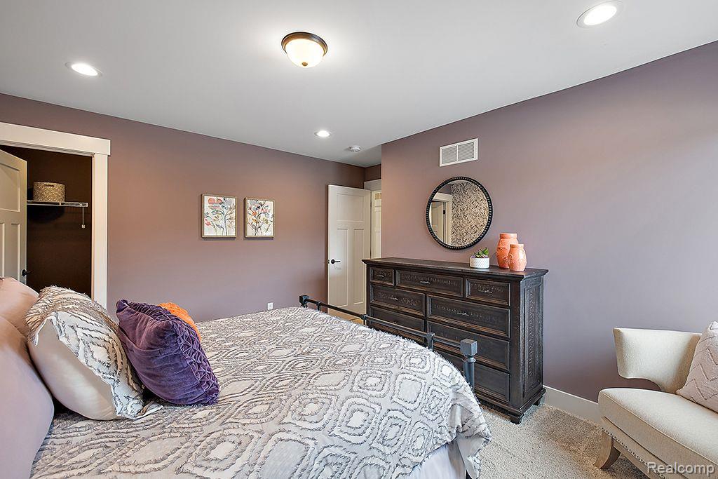 6136 GREEN MOUNTAIN Circle, Ann Arbor, MI 48103 — Photo 18