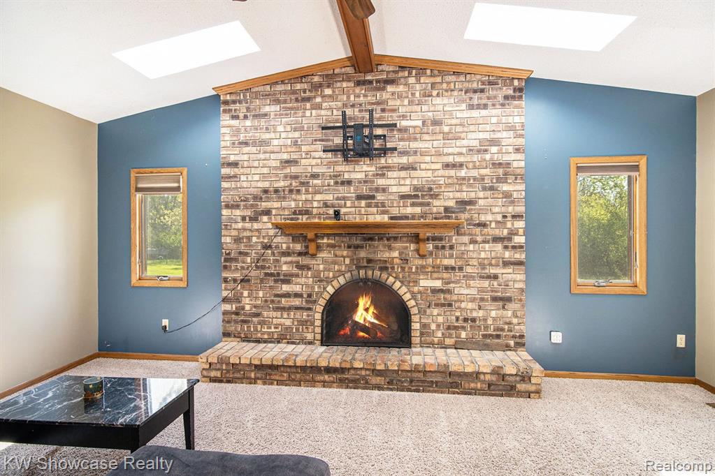 4045 S ELMS Road, Swartz Creek, MI 48473 — Photo 6