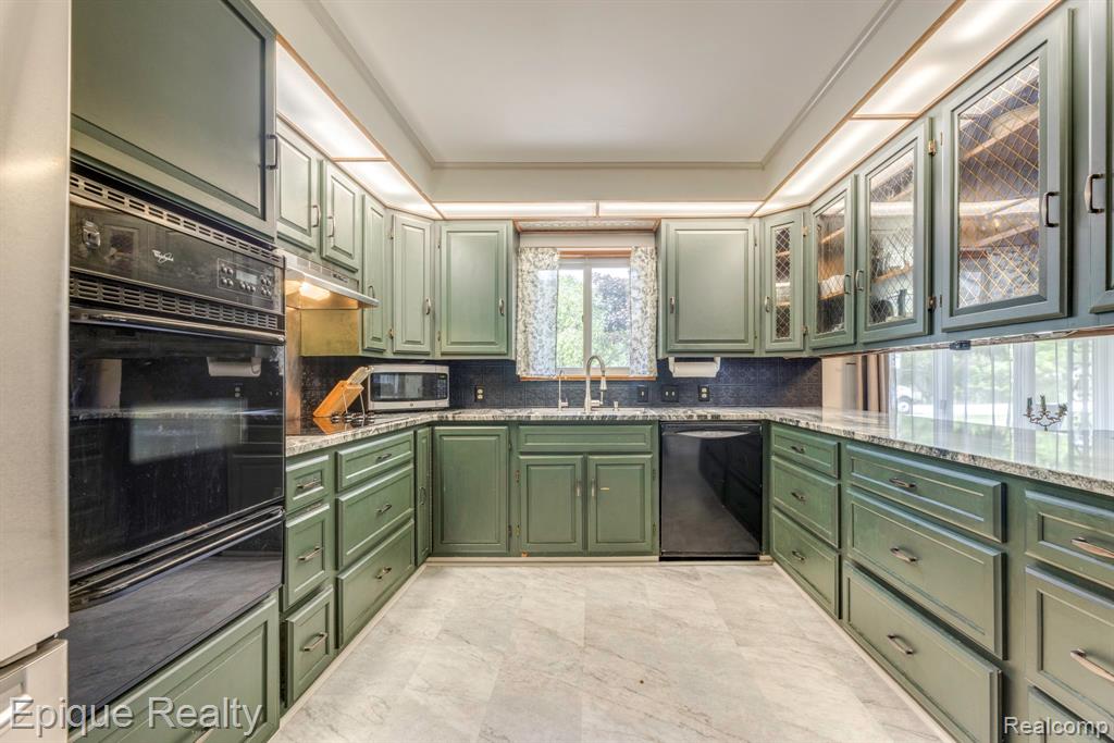 3750 Parker Road, Fort Gratiot, MI 48059 — Photo 20