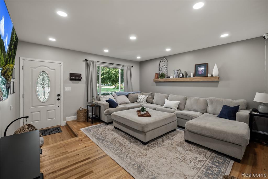 44211 Brandywyne Road, Canton, MI 48187 — Photo 10