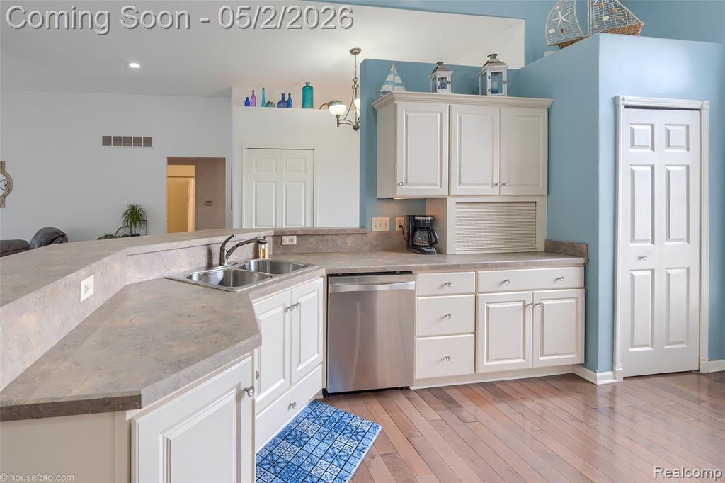 7240 Parkridge Parkway, Swartz Creek, MI 48473 — Photo 23