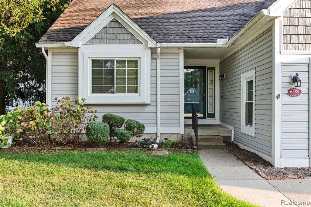 6859 Tangle Wood, Waterford, MI 48327 — Photo 5