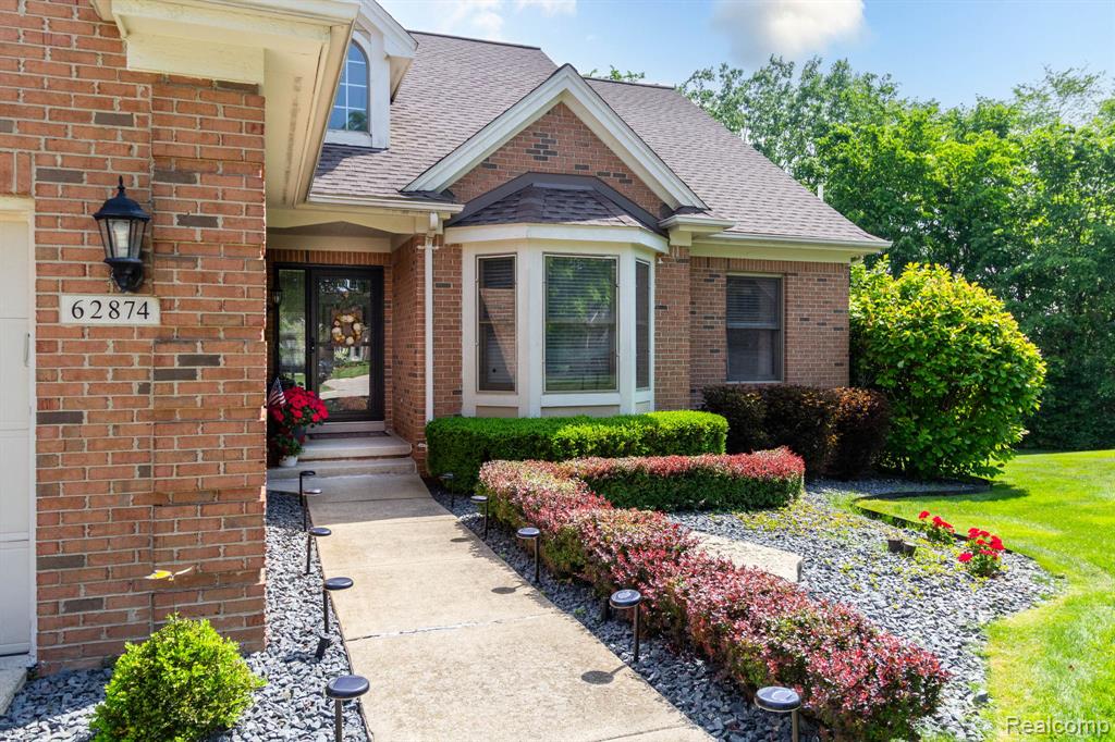 62874 Walker Court, 17, Washington, MI — Photo 4