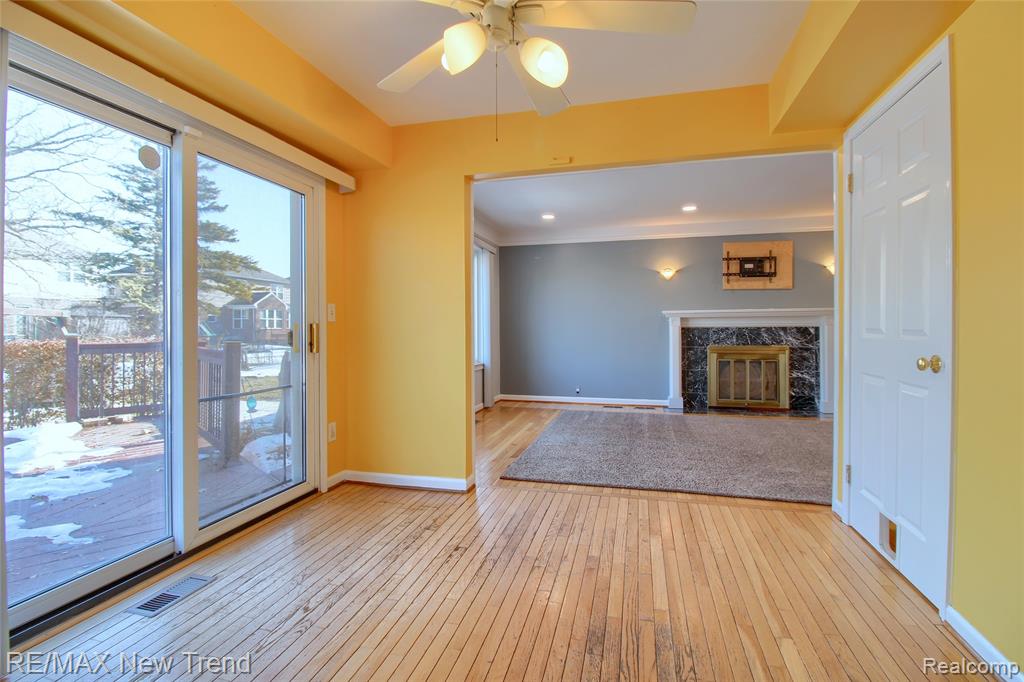 5794 Willow Creek Drive, Canton, MI 48187 — Photo 14