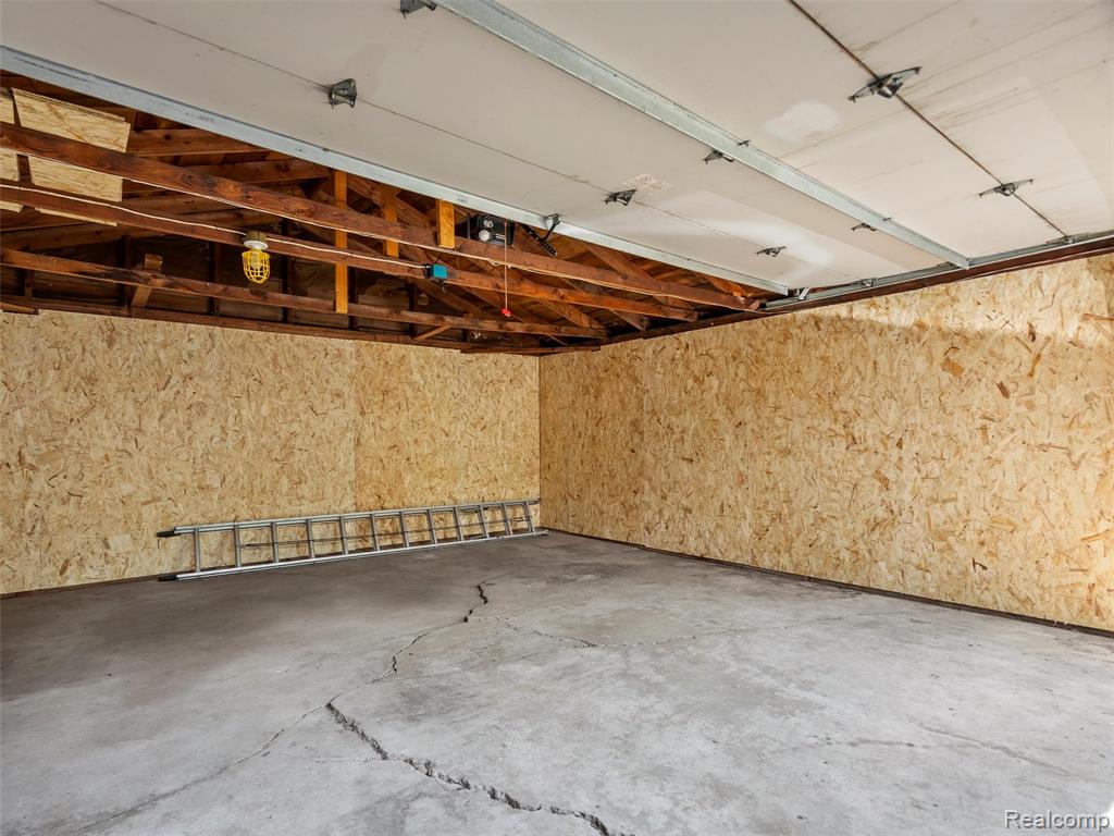 1713 Pontiac Trail, Ann Arbor, MI 48105 — Photo 45