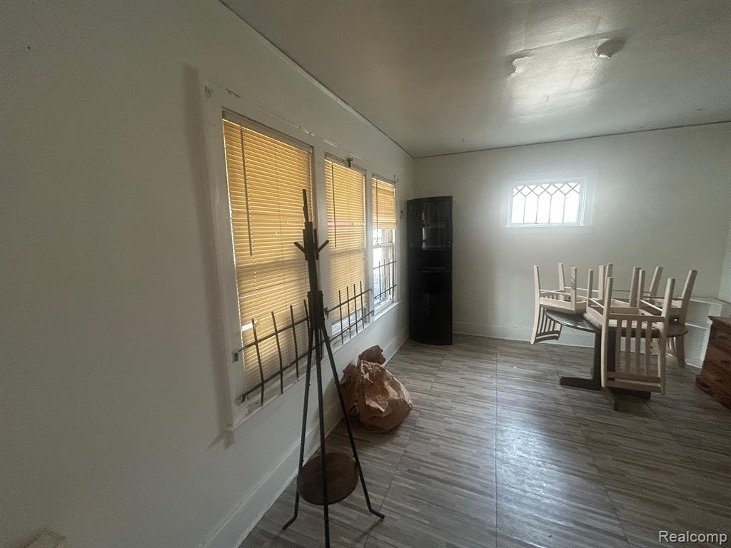 4548 COOPER Street, Detroit, MI 48214 — Photo 4