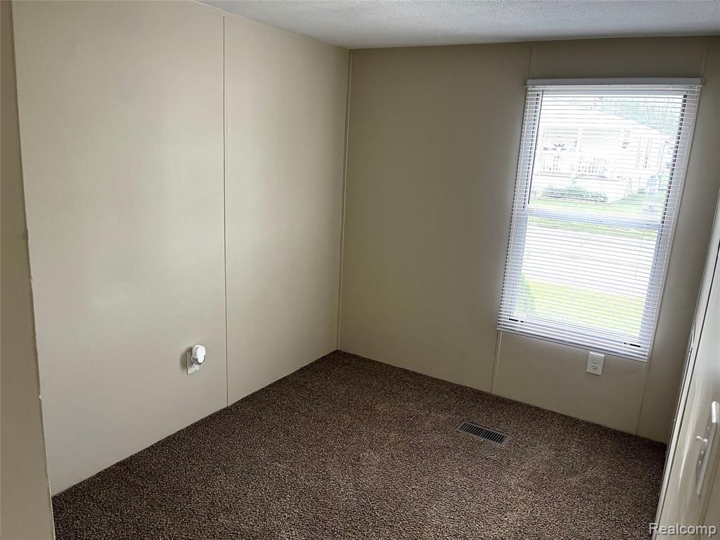 80 Pool Drive, Metamora, MI 48455 — Photo 13