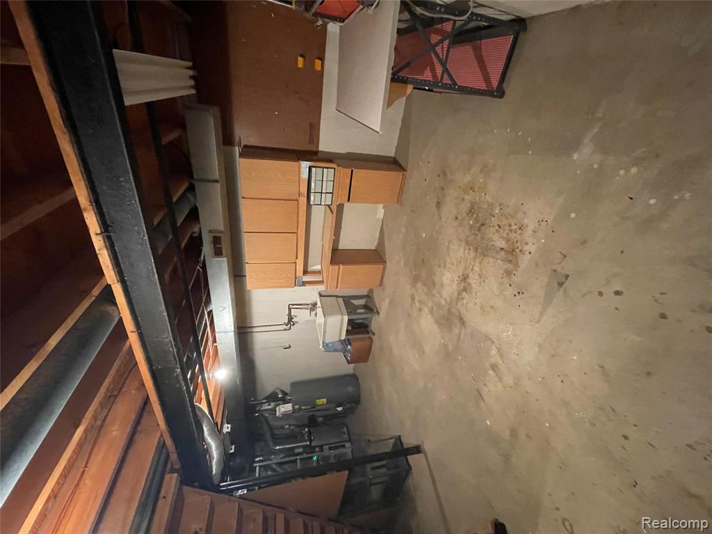 40524 Newport Drive, Plymouth, MI 48170 — Photo 19