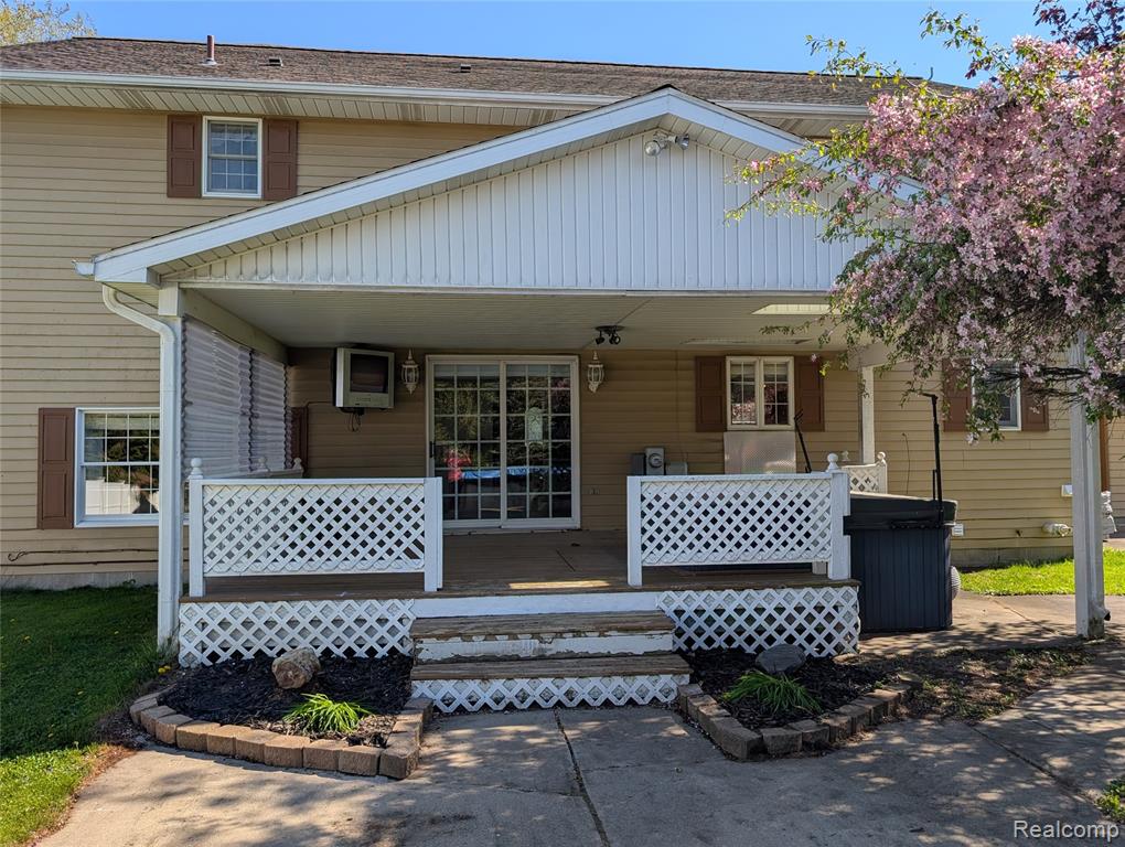 285 W Irwin Street, Bad Axe, MI 48413 — Photo 10