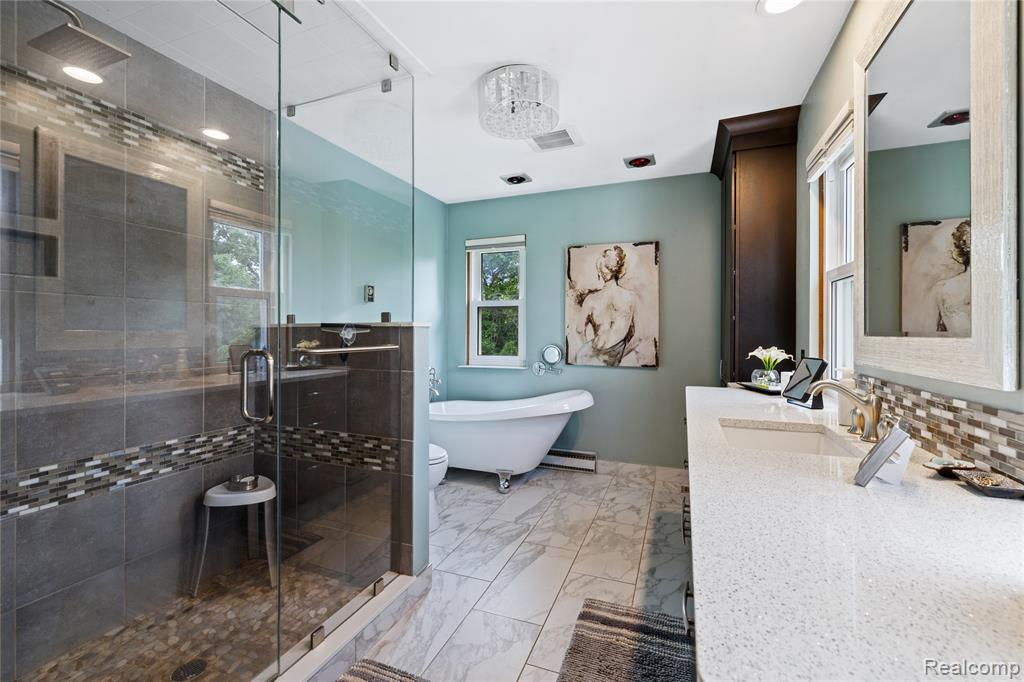 7739 Clyde Road, Fenton, MI 48430 — Photo 23