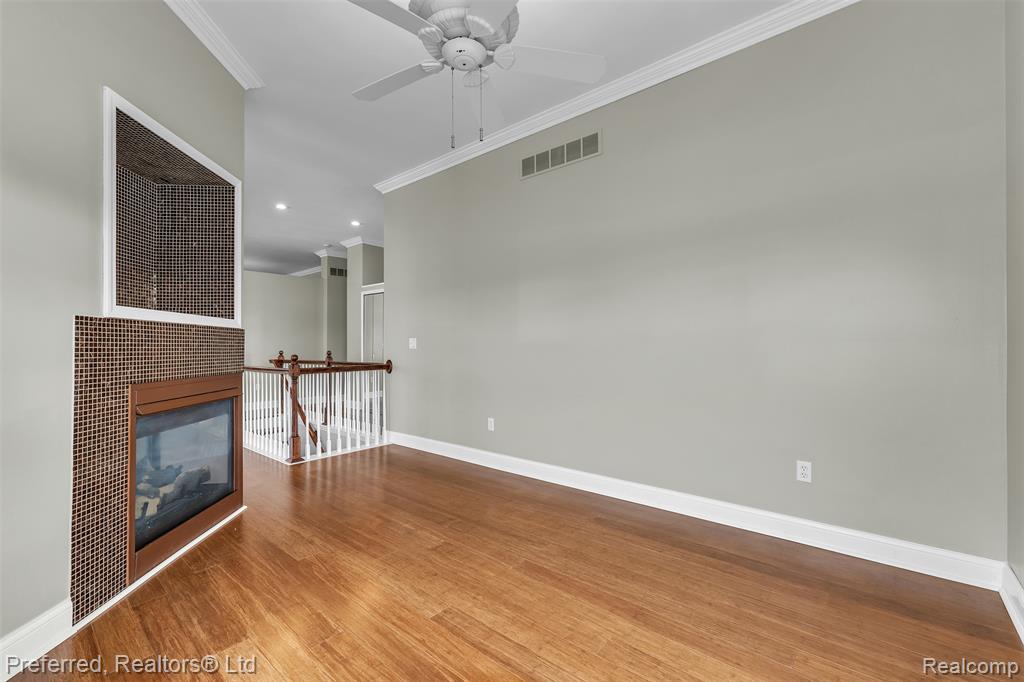985 Watersedge Court, Oxford, MI 48371 — Photo 26