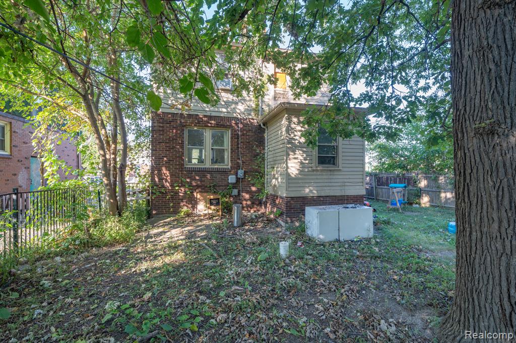 6230 Oldtown Street, Detroit, MI 48224 — Photo 17