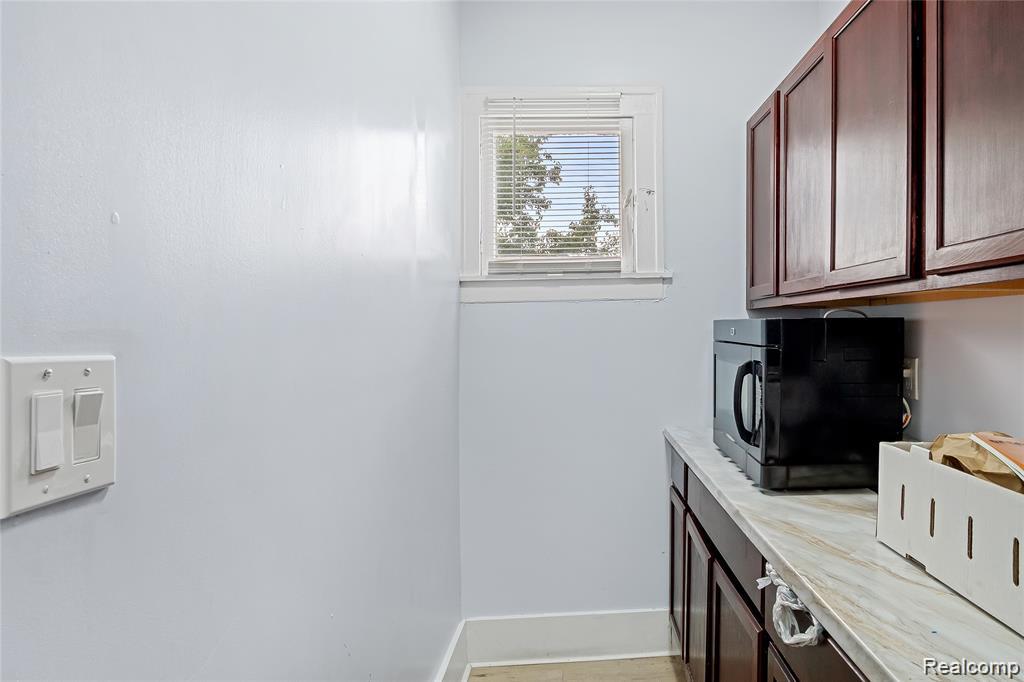5015 Vancouver Street, Detroit, MI 48204 — Photo 15