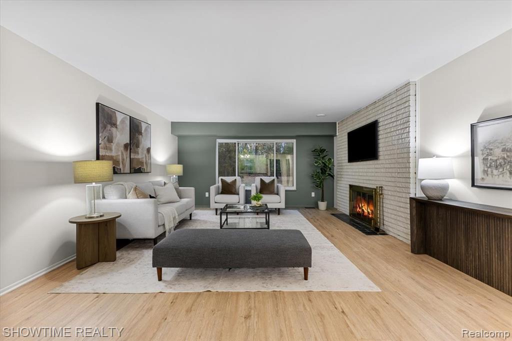 902 Longfellow Drive, Troy, MI 48085 — Photo 19