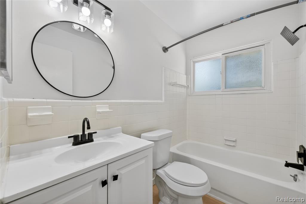 48770 Shelby Road, Shelby Twp, MI 48317 — Photo 12