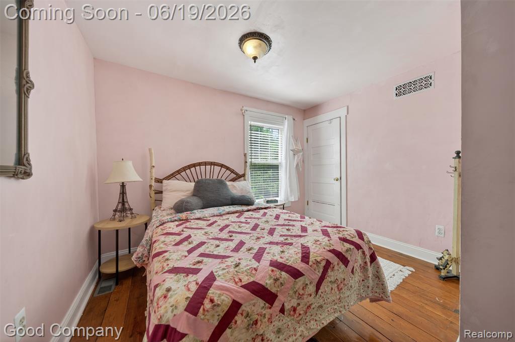 89 S Main Street, Clarkston, MI — Photo 32