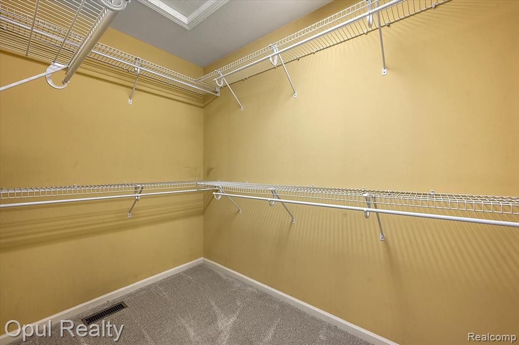 1978 Frances Way, Ypsilanti, MI 48198 — Photo 30