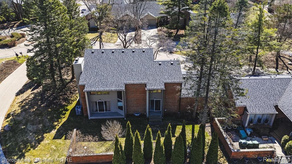 1060 Stratford Place, Bloomfield Hills, MI 48304 — Photo 35