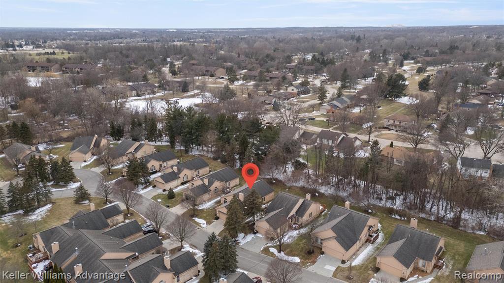 35173 Knollwood Lane, Farmington, MI 48335 — Photo 57