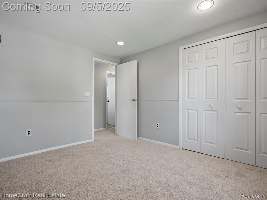 44661 JEFFREY Circle, Canton, MI 48187 — Photo 19
