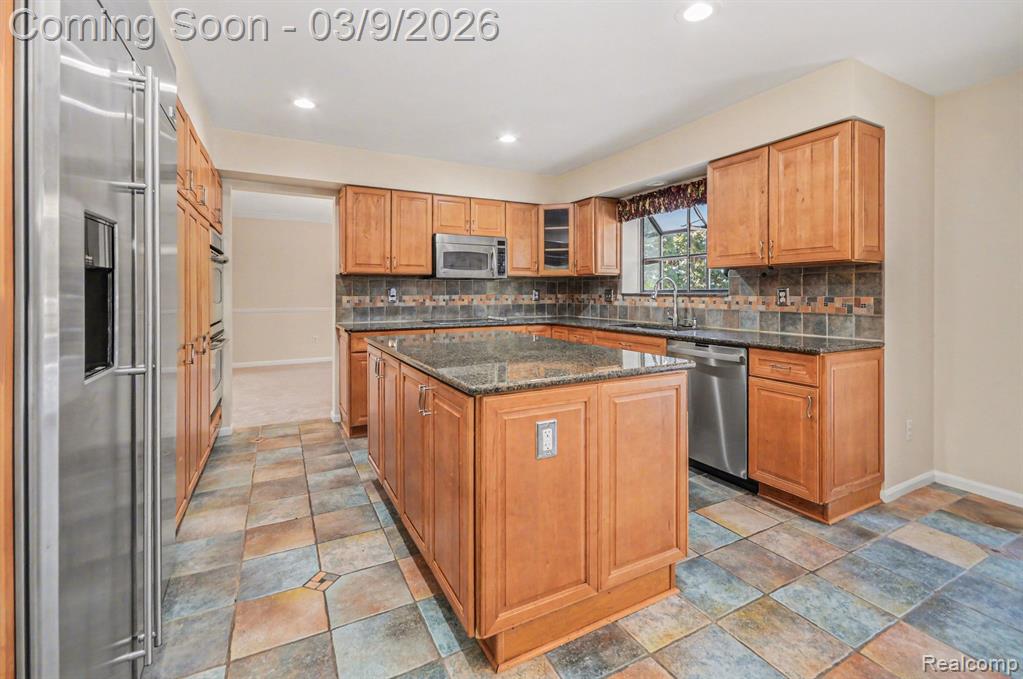 4280 Woodlands, Orchard Lake Village, MI 48323 — Photo 14