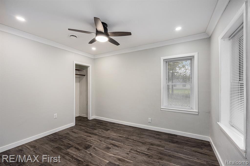 4807 Griswold, Kimball, MI — Photo 14