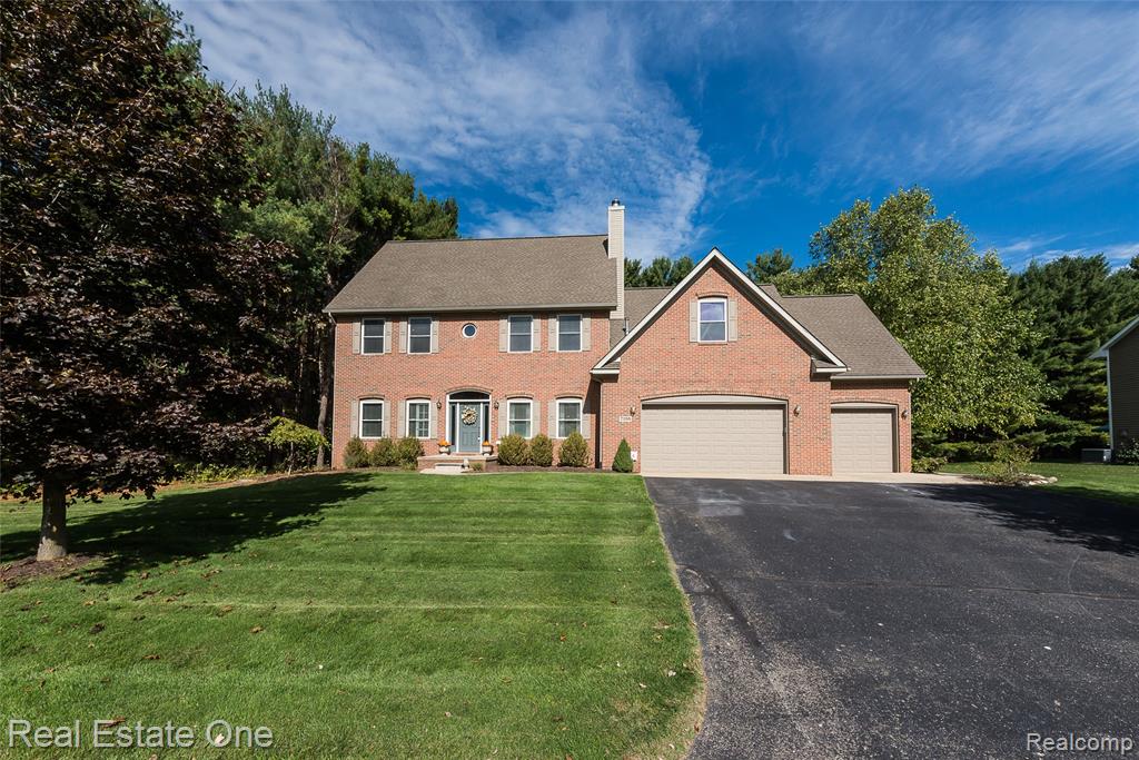 7155 Campbell Mills Court, Brighton, MI 48116 — front exterior