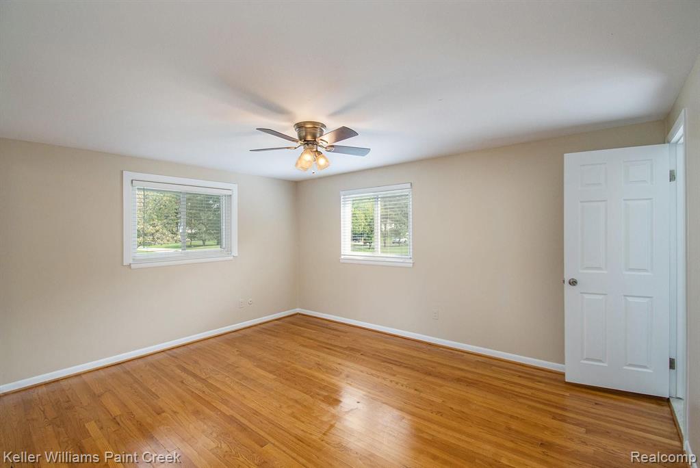 7374 WOODRIDGE Road, West Bloomfield, MI — Photo 9