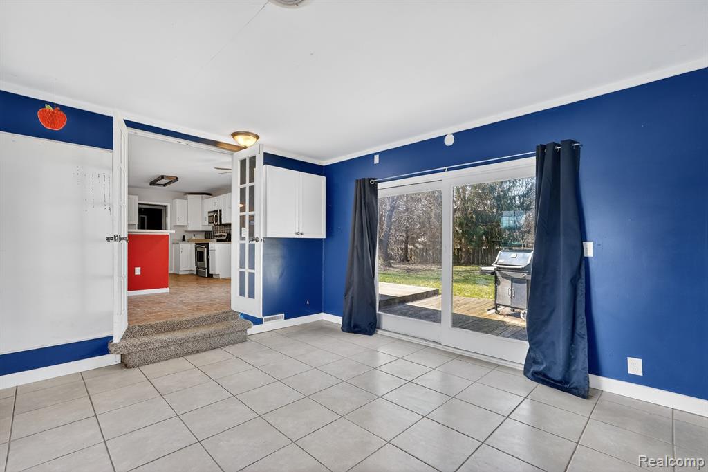 1325 N Linden Road, Flint, MI 48532 — Photo 12