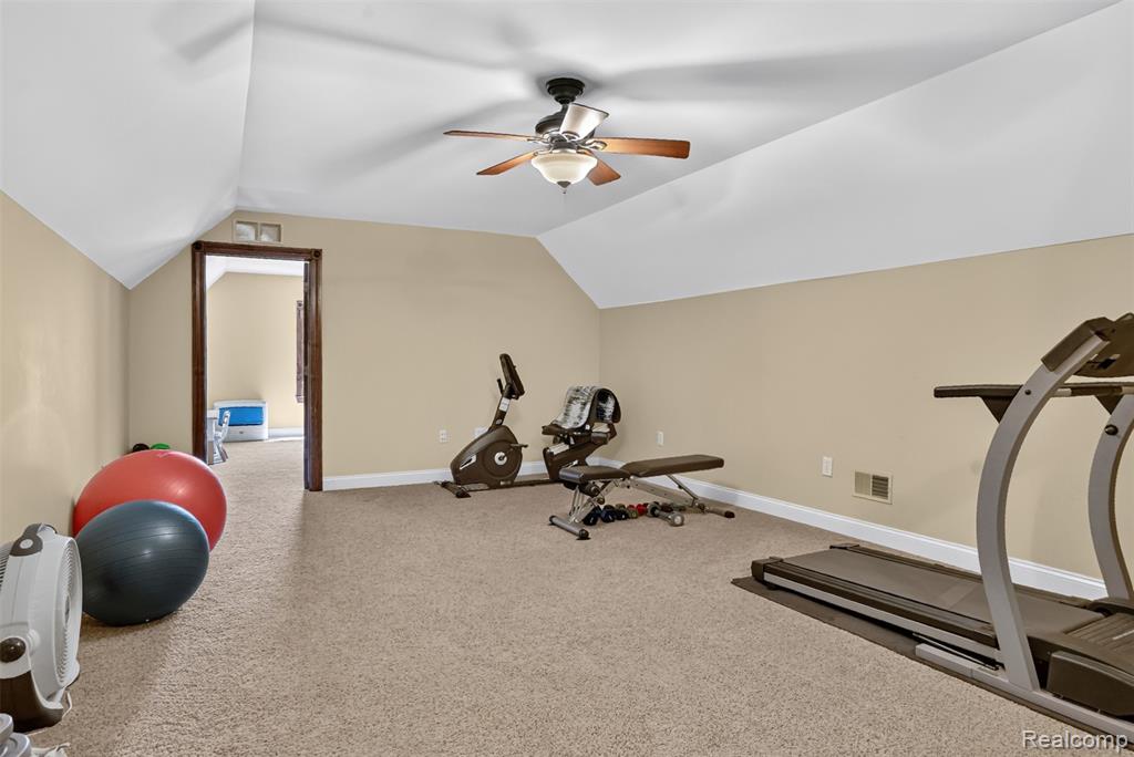 5372 Stone Garden Drive, Howell, MI 48843 — Photo 32