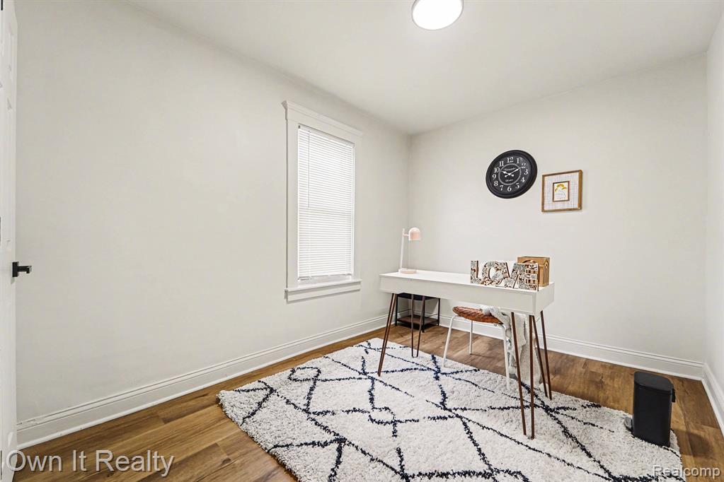 25605 Yale Street, Dearborn Heights, MI 48125 — Photo 14