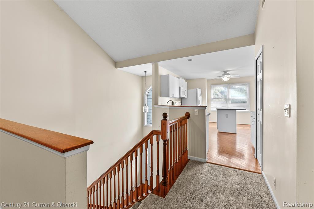 5237 Royal Vale Lane, Dearborn, MI 48126 — Photo 13
