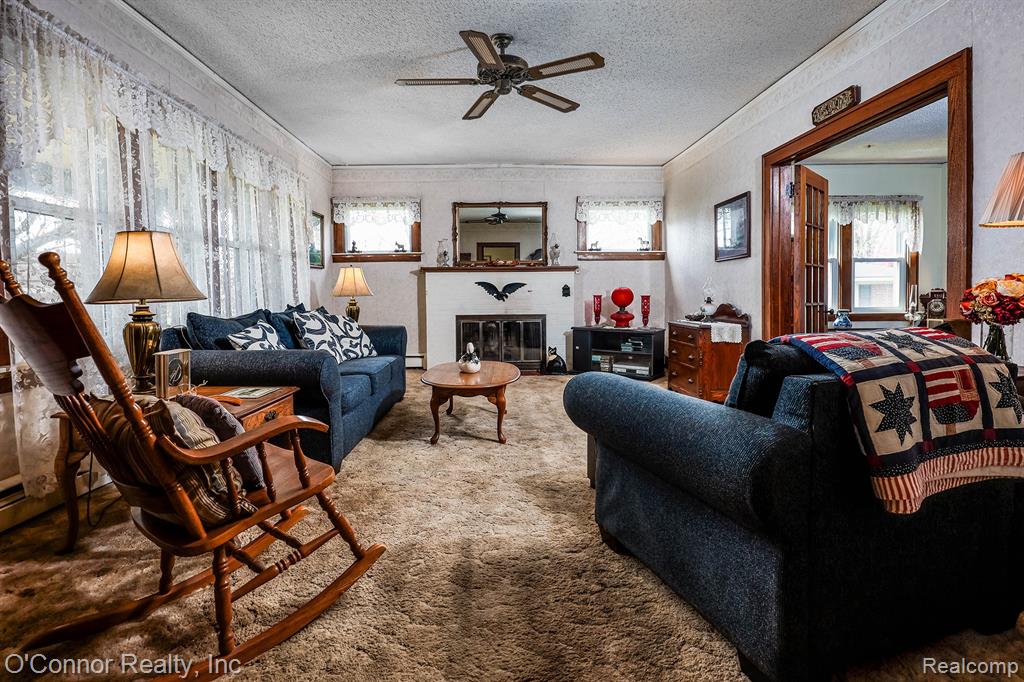 3323 Kinney Road, Emmett, MI 48022 — Photo 4