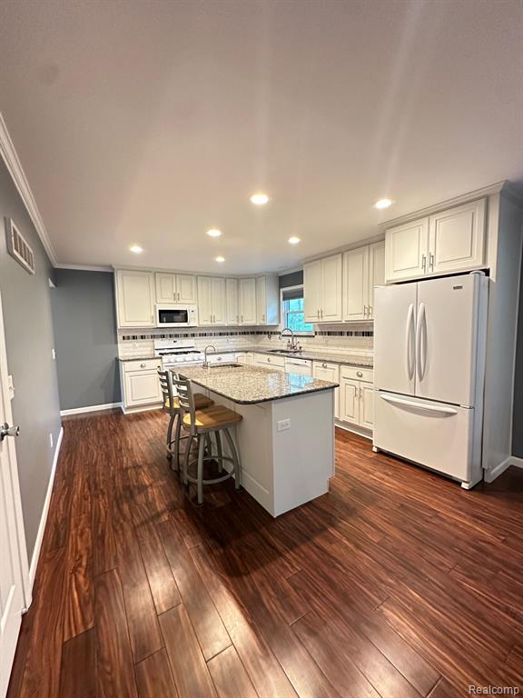 5450 CINNAMON, Lapeer, MI 48446 — Photo 8