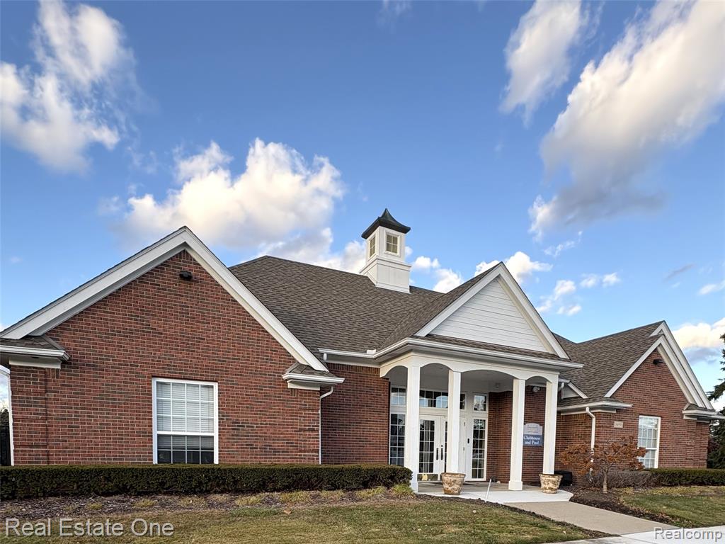 45679 Heather Ridge Drive, Macomb, MI 48044 — Photo 31