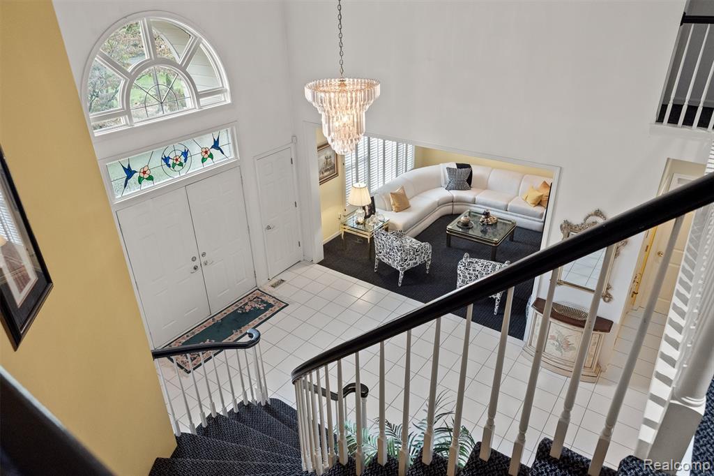 6993 Crosswell Drive, West Bloomfield, MI — Photo 31