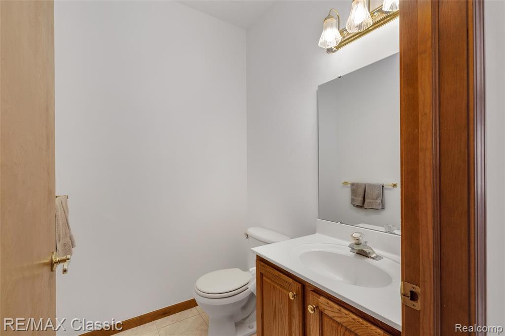 5922 Valley View Drive, Canton, MI 48187 — Photo 27