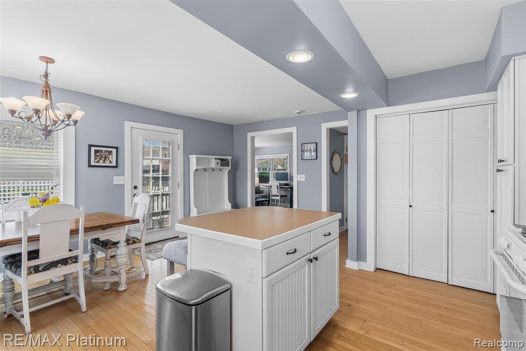 315 S West Street, Fenton, MI 48430 — Photo 20